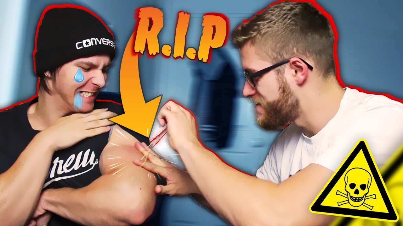 SUPER DANGEROUS RUBBER BAND CHALLENGE!!