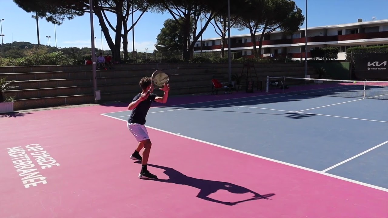 Maxime Salesses - College Tennis