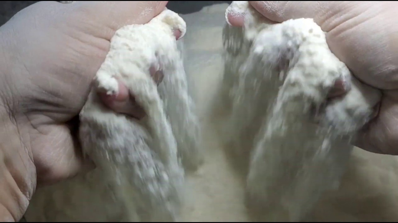Baking Soda & Cornstarch | Crumble, Sift and Roll
