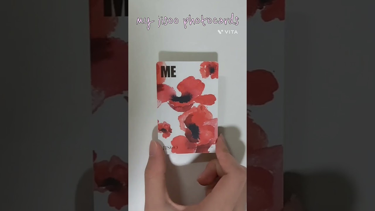 Jisoo photocard collection!