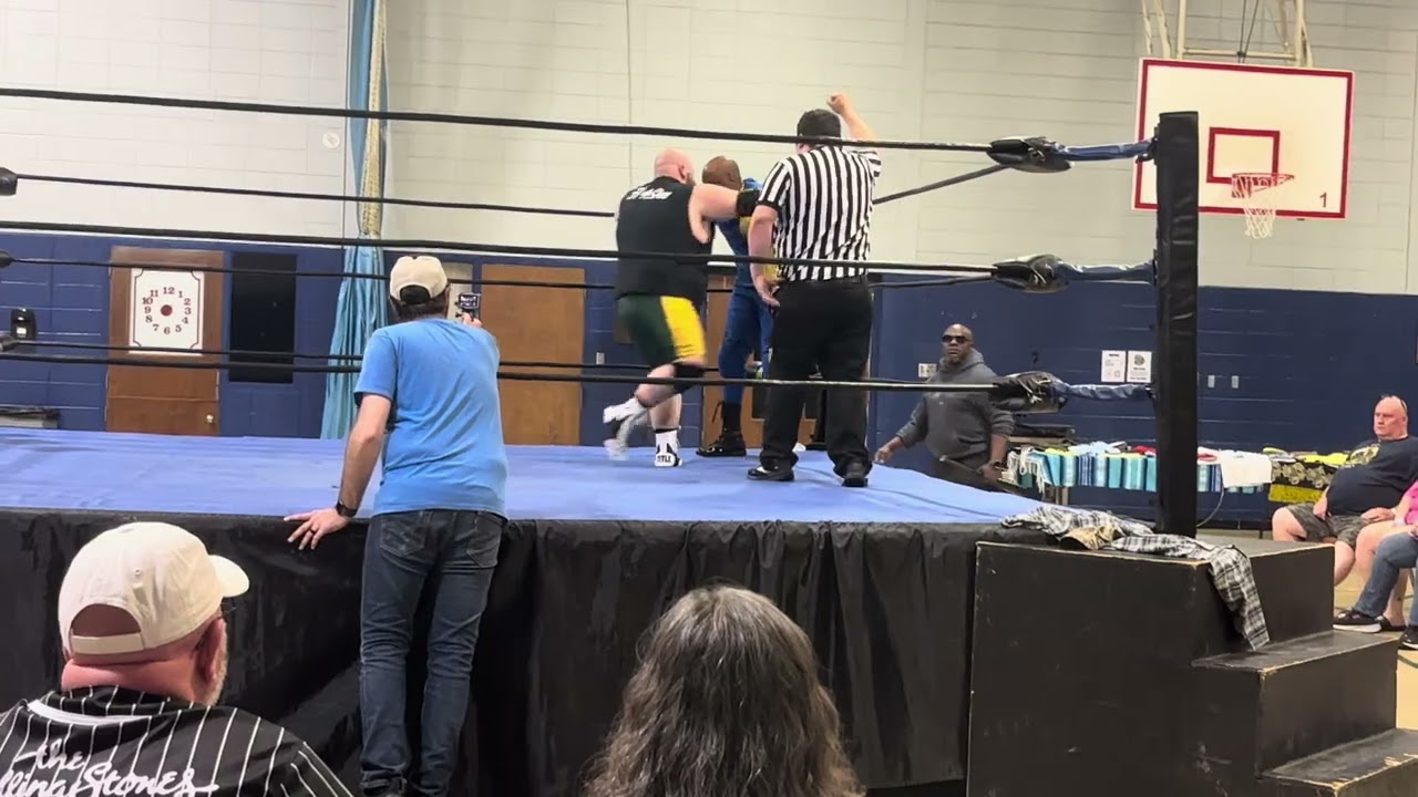 High Class White Trash Austin O’Malley vs Buick Bishop