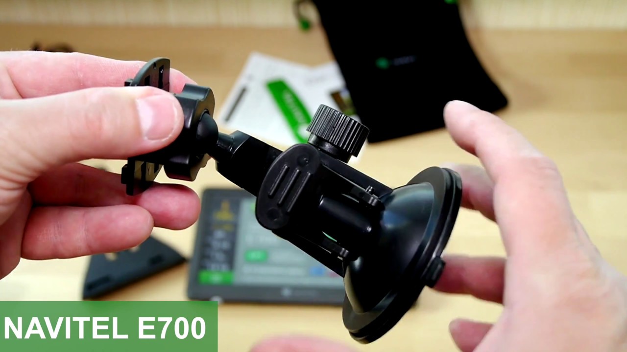 Обзор автонавигатора NAVITEL E700