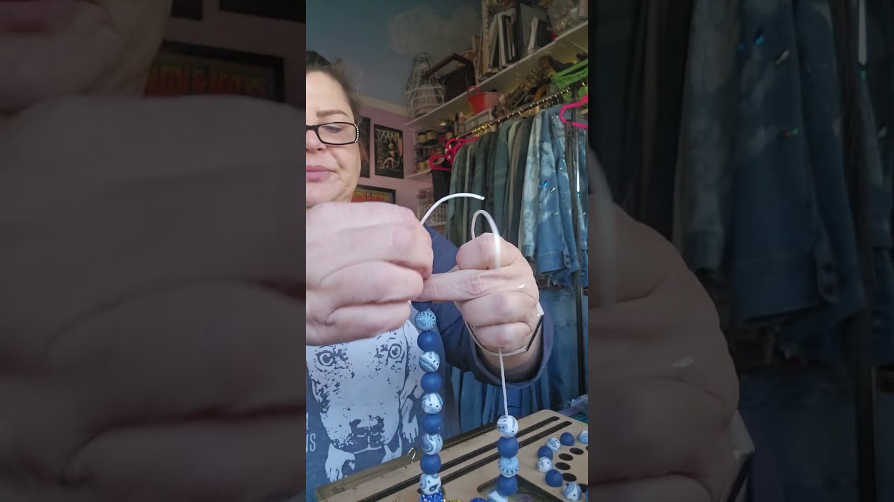  Making A Wristlet