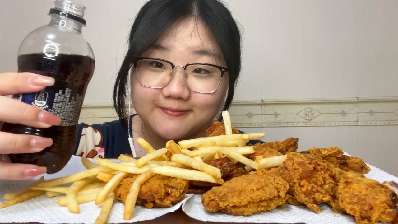 ASMR | McDonald's Mukbang! (Chicken Wings, Fries🍟) NO TALKING