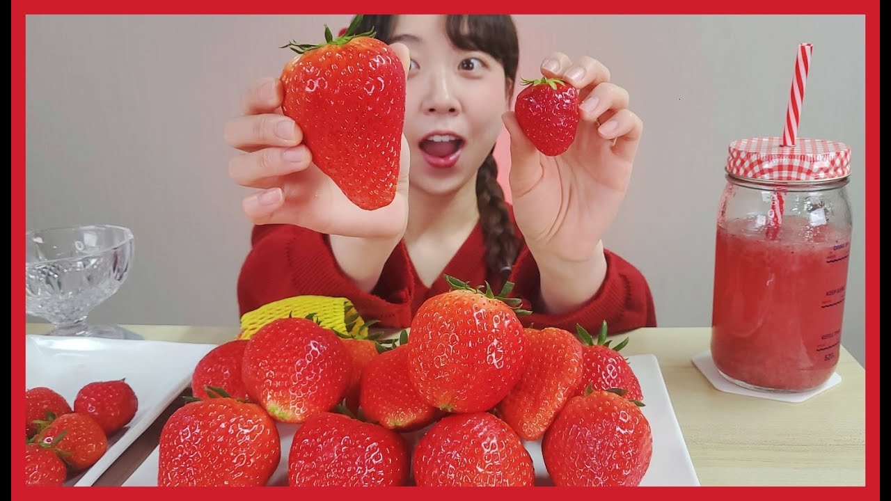 킹스베리 왕딸기  🍓 GIANT STRAWBERRIES ASMR Eating sound