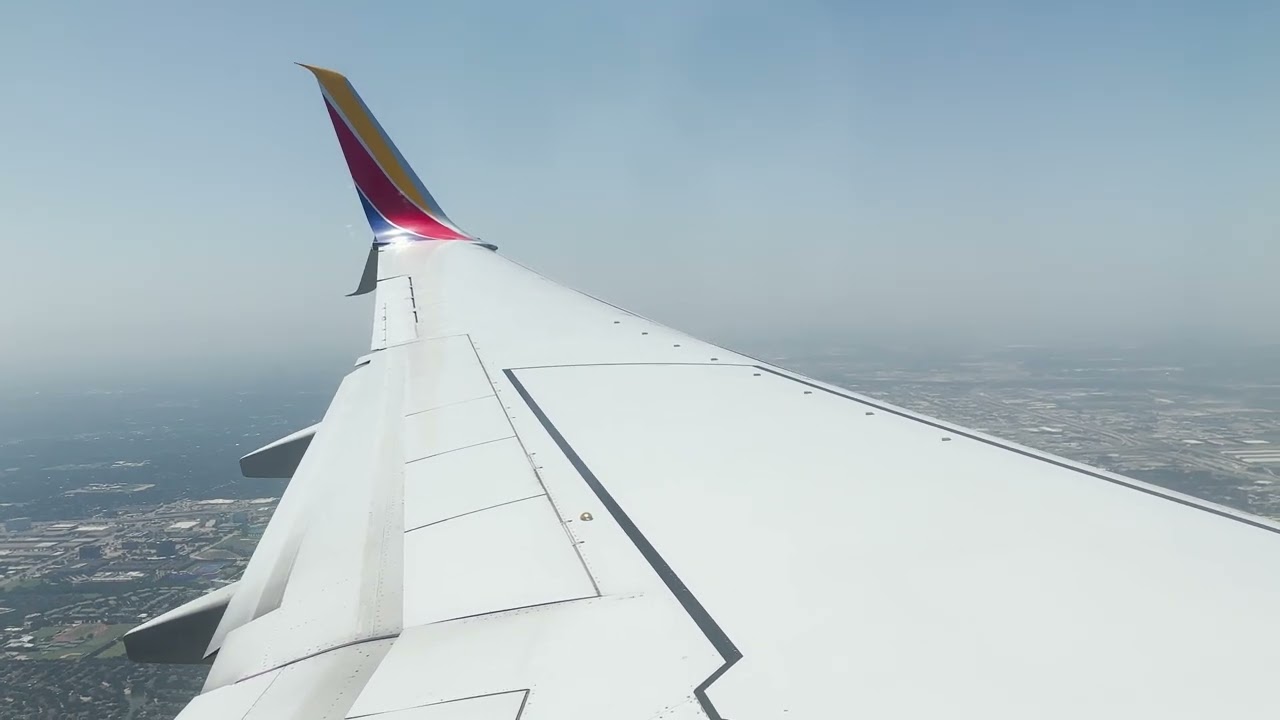 Southwest Airlines Boeing 737-8H4(Split-Scimitars) [N8317M] Clear Sky Landing Dallas DAL