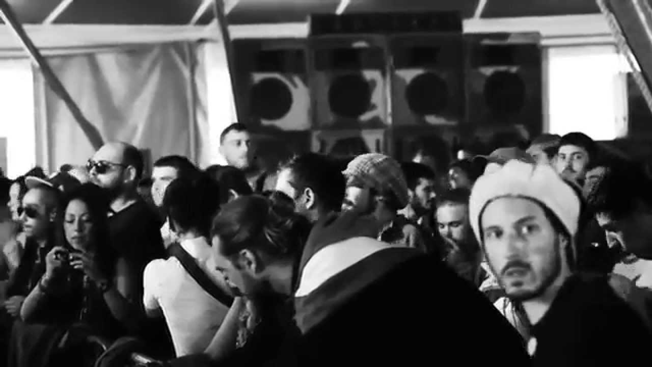 17 Dub Camp#1-Saturday- Blackboard Jungle playing Mo'Kalamity 