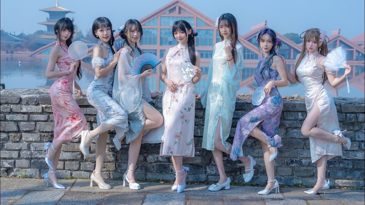 苏式旗袍七人🌸温婉优雅的江南女子们，谁能不心动？《苏幕遮》