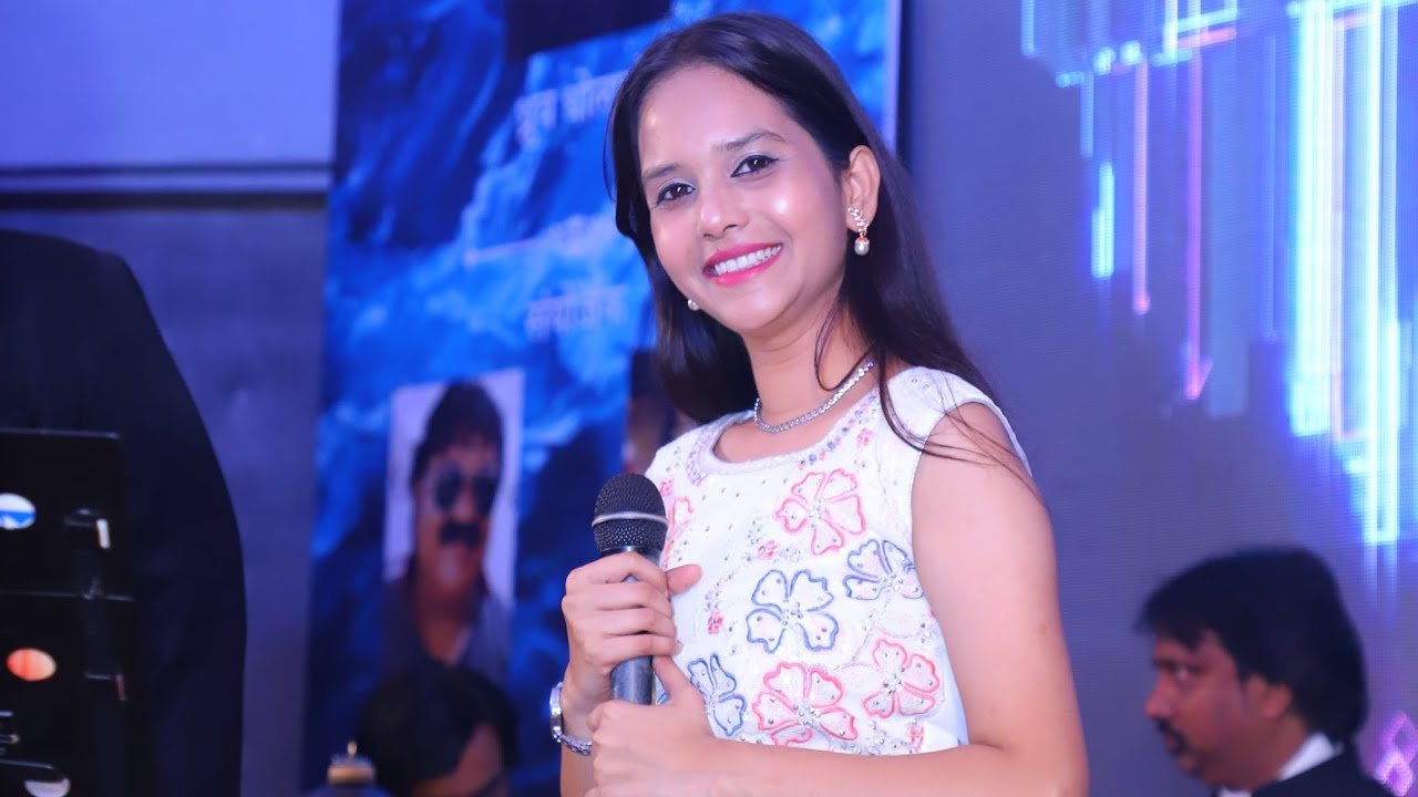 ये दिल और उनकी निगाहों के साये। cover by Dhara 