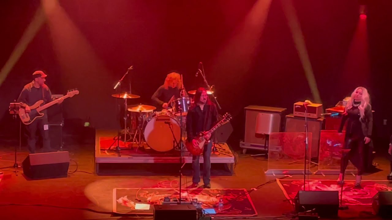 Matt O'Ree Rips a Killer Guitar Solo on No Quarter!