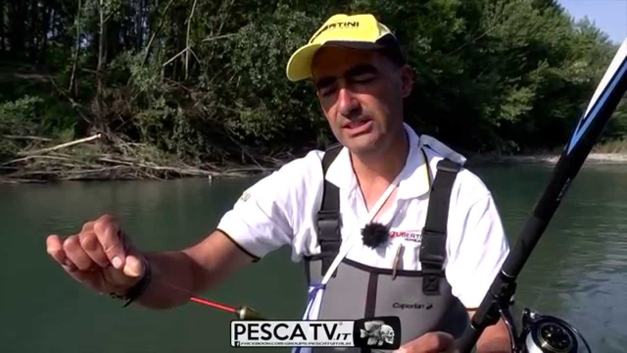 GABBA SPIEGA LA PESCA A BOLOGNESE : CANNE BOLOGNESI Tubertini in azione sul Fiume Taro con F. Gabba