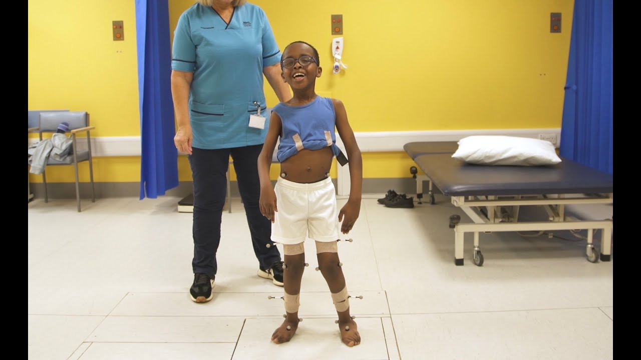 What happens during gait analysis and walking assessments for children?