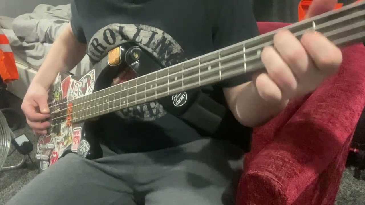 Tenpole Tudor - Sword of a Thousand Man | Bass cover 