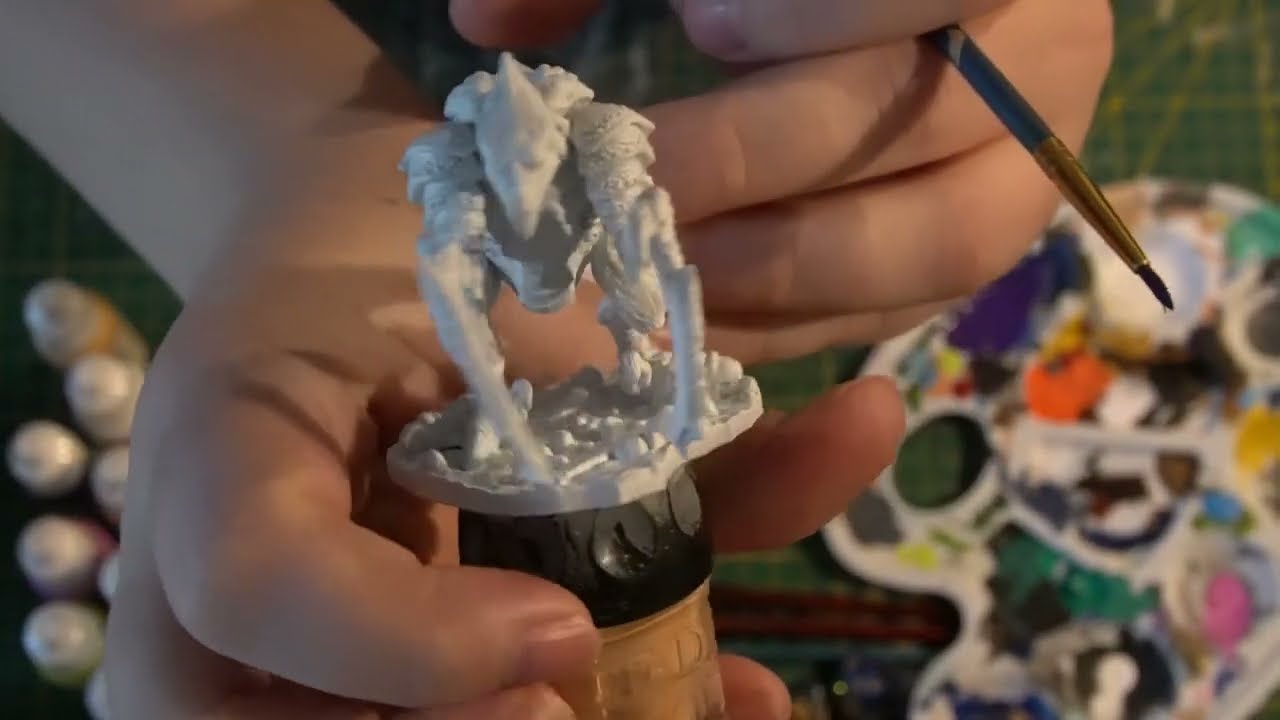 WILLEMEEN RELAX TEEVEE: Miniatuur schilderen met Amy