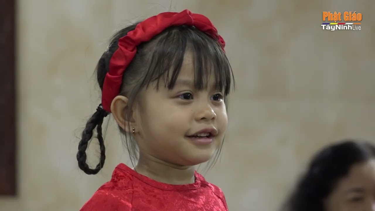 Tham luận “Phát huy vai trò của Giáo hội Phật giáo tỉnh trong công tác an sinh xã hội