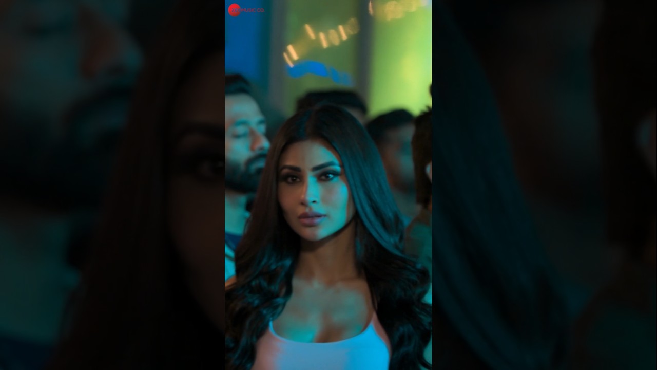 #Tararara #TheBhootnii #MouniRoy #SunnySingh #PalakTiwari #MikaSingh #ICONYK #UpsideDown #shorts