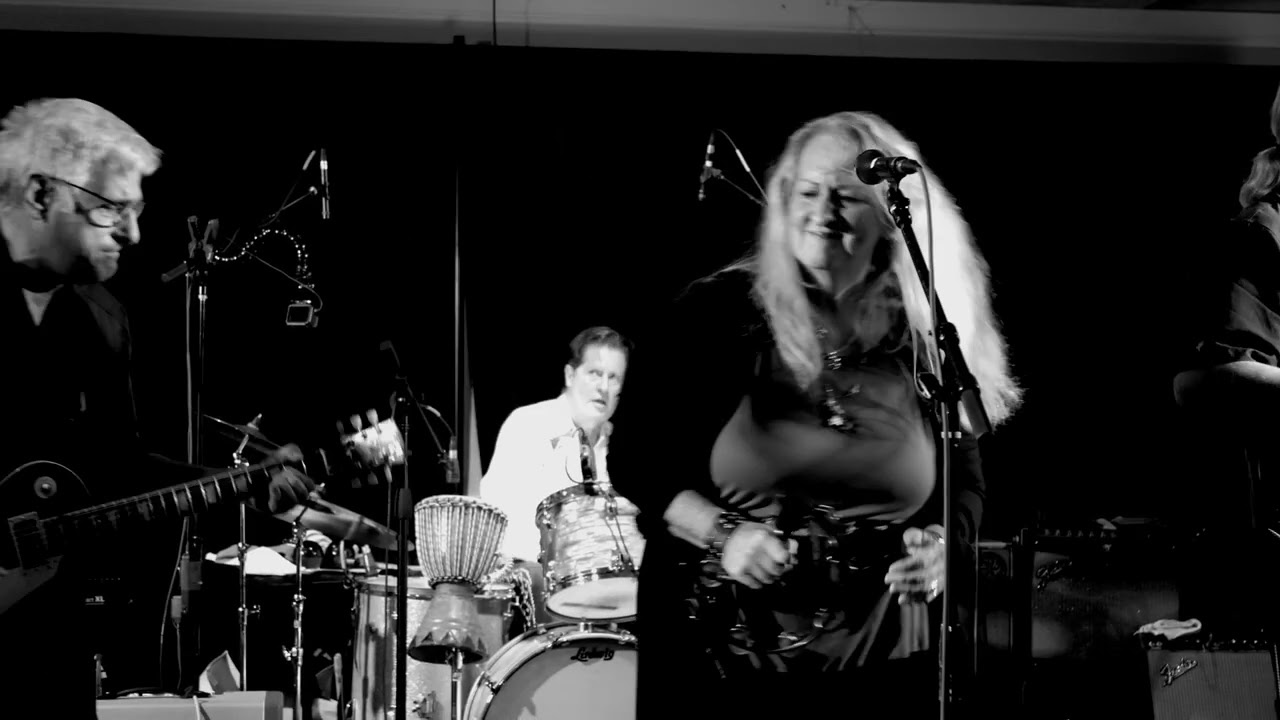 NYRMA Station Man (Fleetwood Mac)