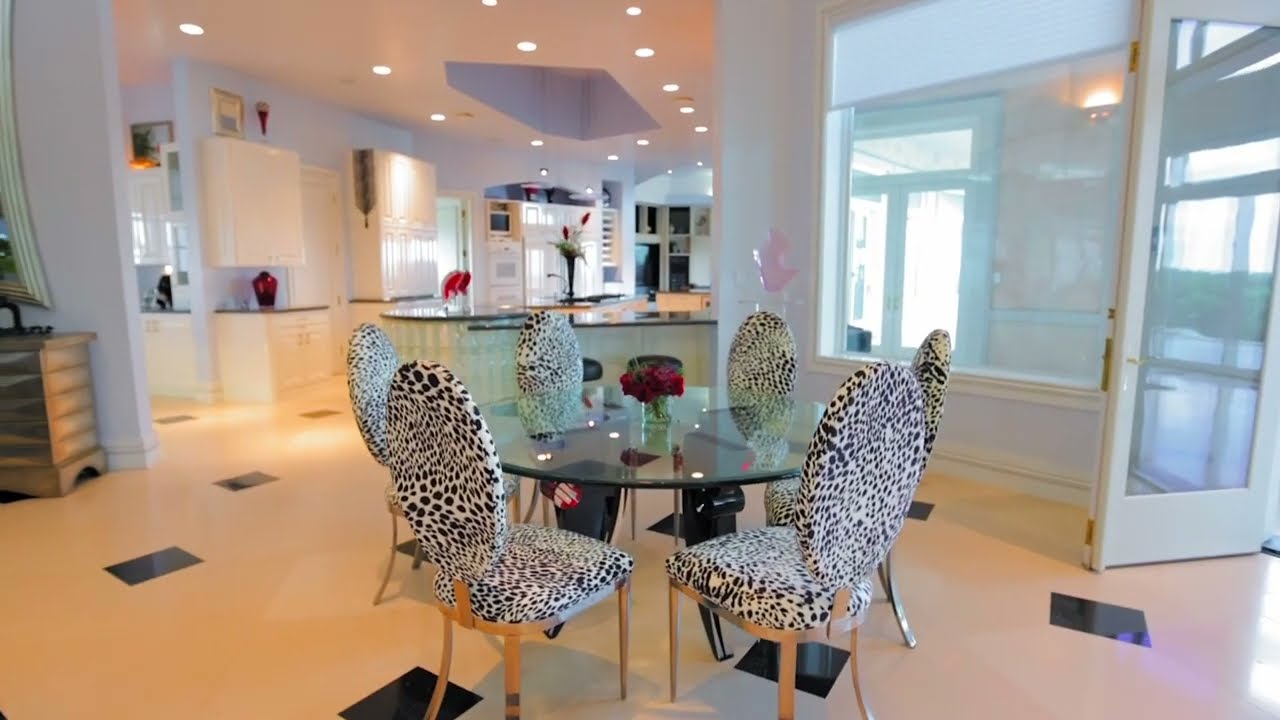 House Built by HIBDON TIRE - Newcastle Luxury Estate in Oklahoma - Wyatt Poindexter Group