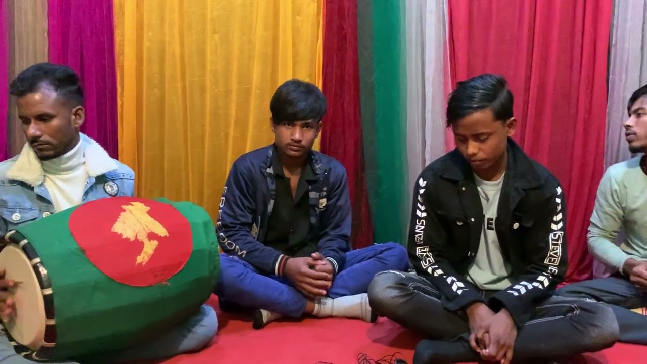 বাউল গানের আসর থেকে আমি 