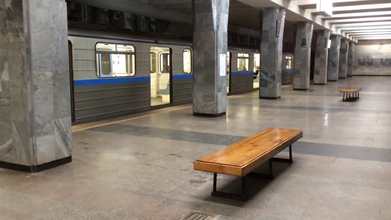 Станция метро 