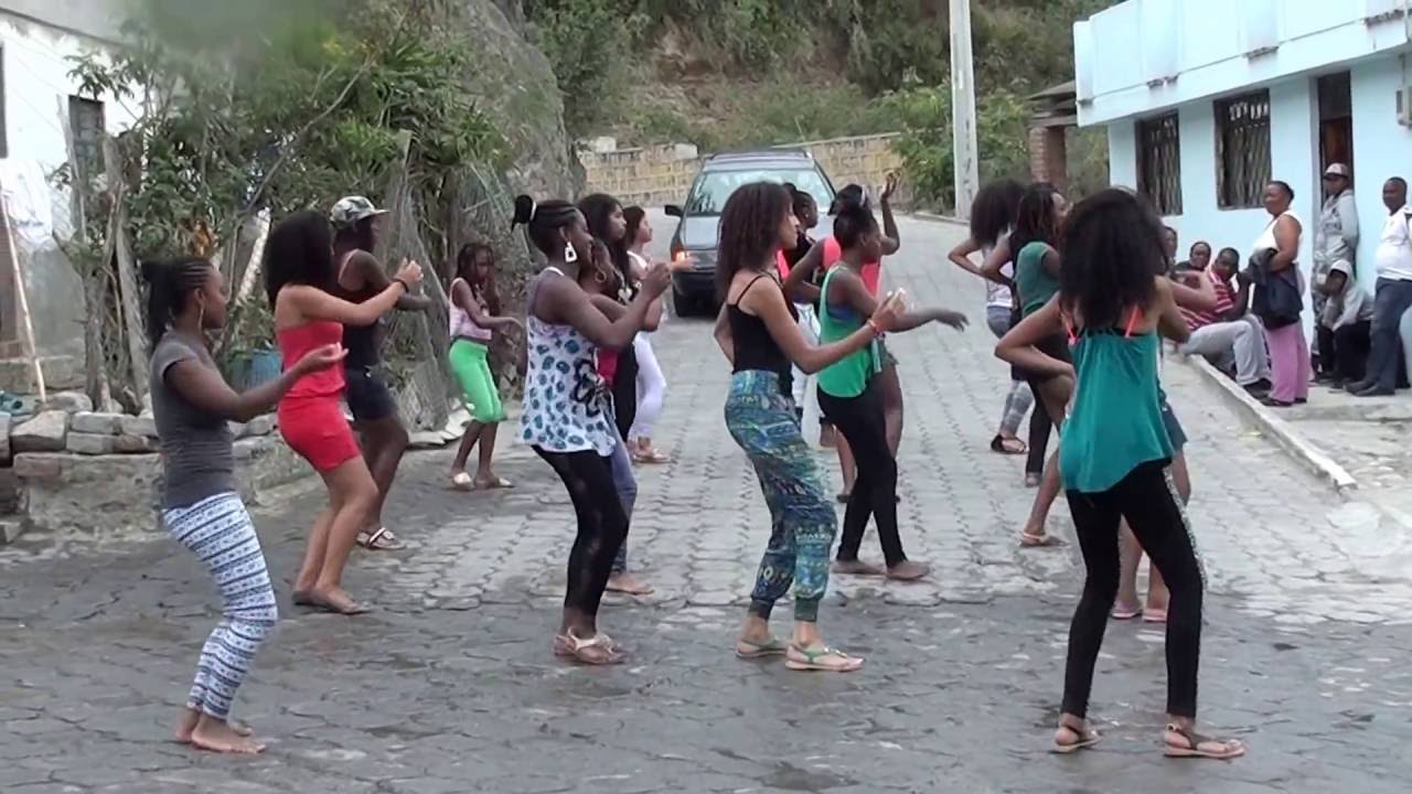 Arriba mi Negra