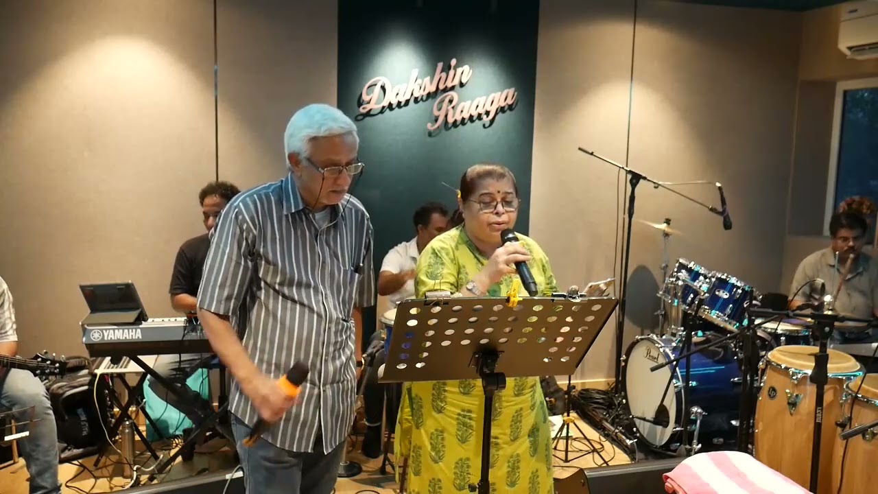 A popular duet from. Film Raat Aur Din