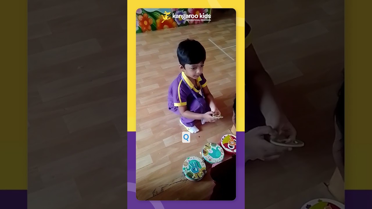 A Day At Kangaroo Kids - Hello Time