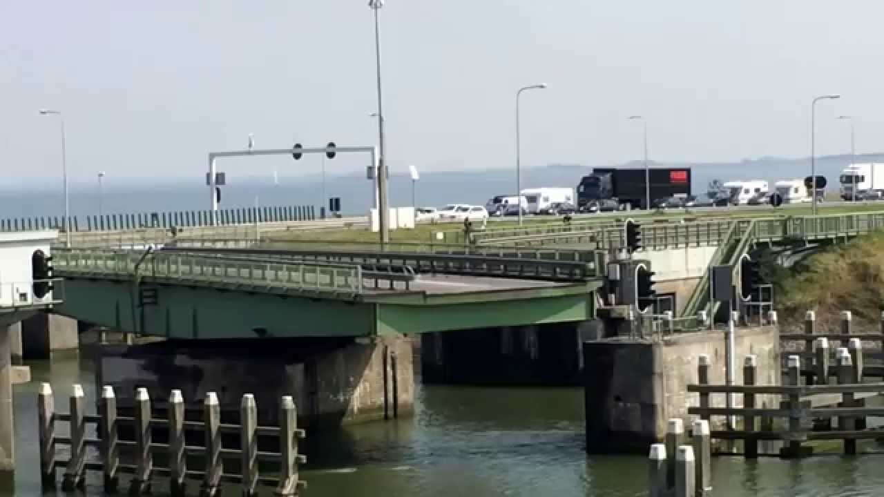 Auslass-Schleuse (Lorentz-Schleuse) IJsselmeer
