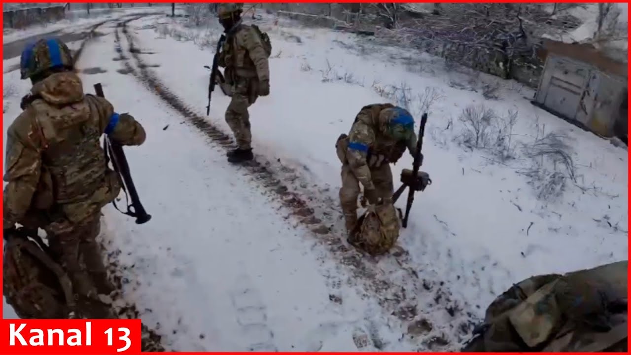 Combat footage of Ukrainian fighters outside of the occupied Avdiivka city