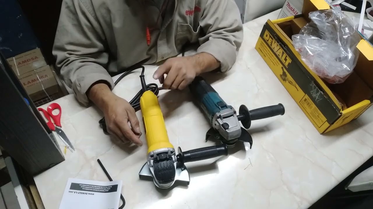 comparando amoladoras Dewalt 4120 y Makita M0901B