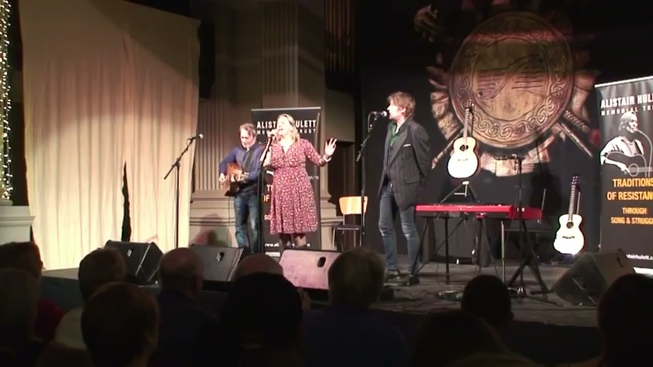 Overseas  Naomi Bedford, Paul Simmonds and Justin Currie at Celtic Connections