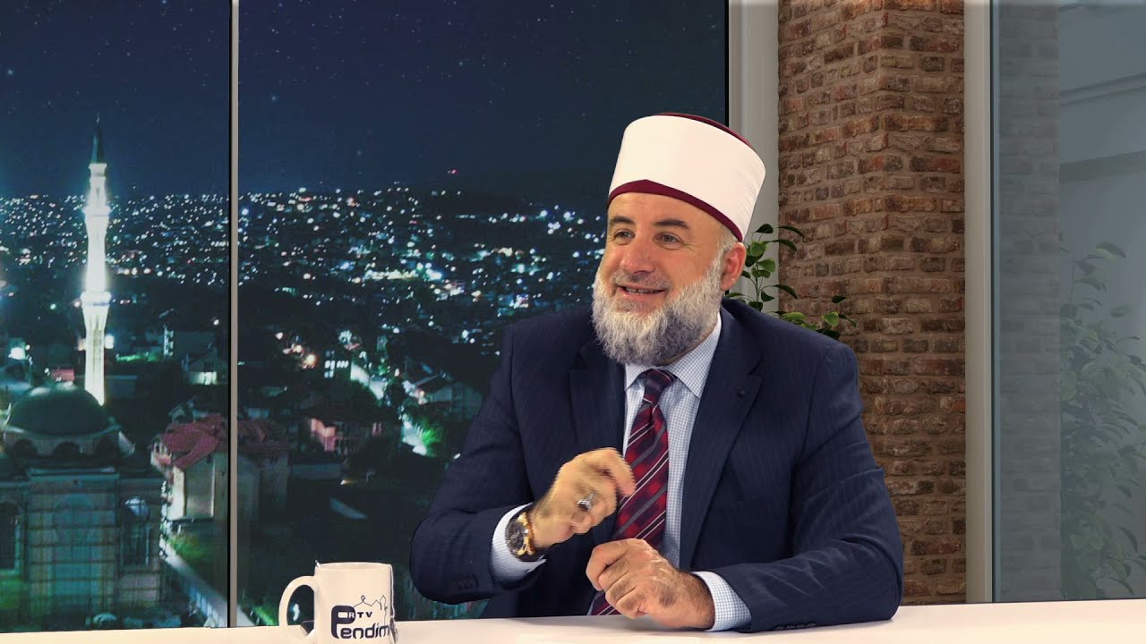 Shk&euml;putje: Shirku i vogel - Hoxh&euml; Fadil Musliu