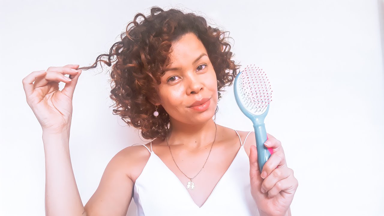 Clareando meu cabelo em casa usando escova de cabelo / CABELO CACHEADO