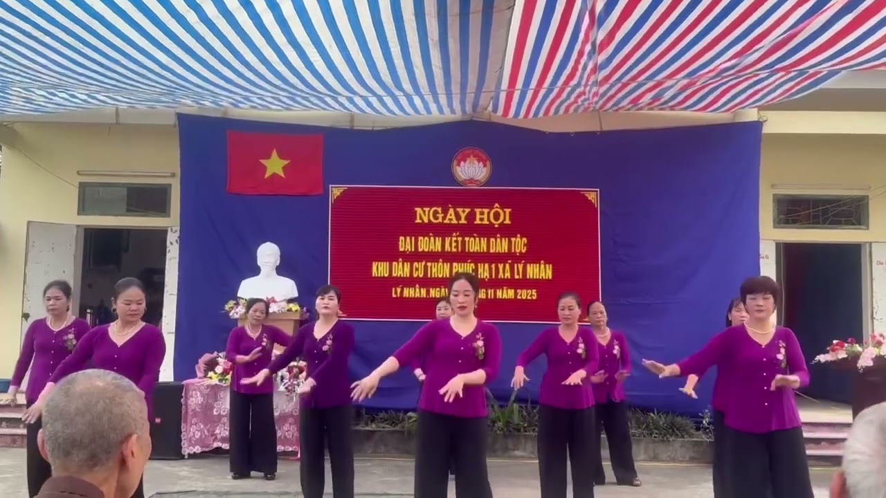 Đời nhà nông. CLB đoàn kết