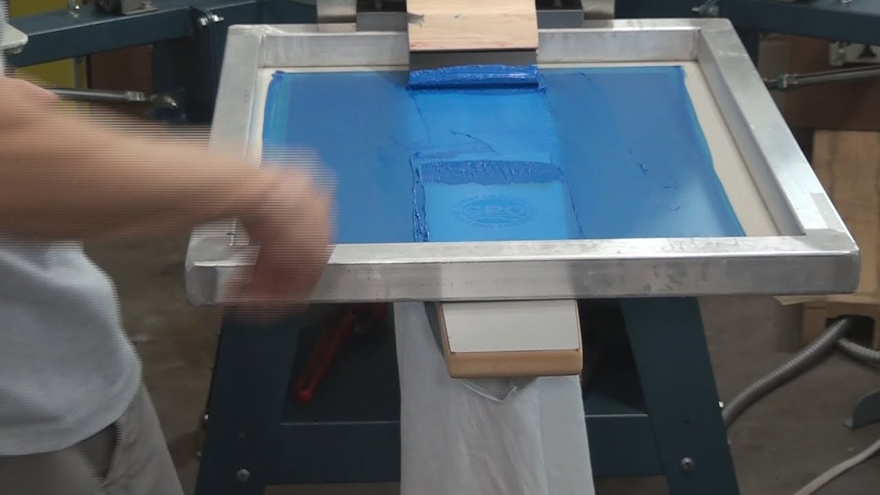 How To Screen Print: Tee Shirt Sleeve Printing Tips