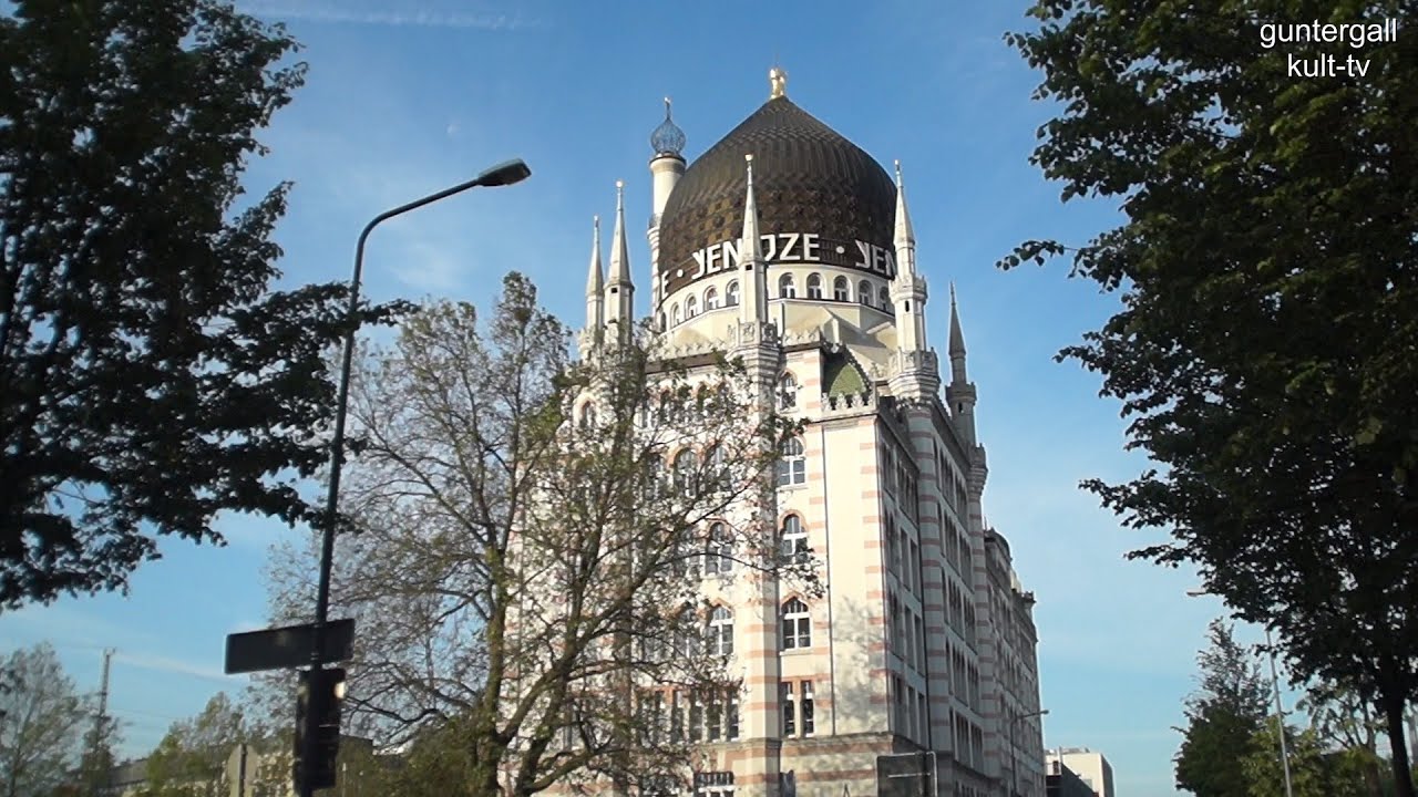 2015 Mit dem Auto durch das Stadtcentrum von Dresden