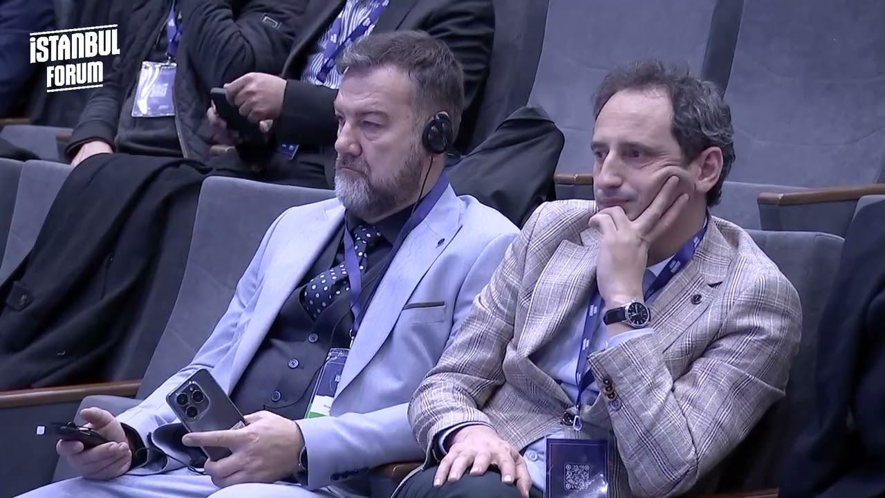 İSTANBUL FORUM - İSLAM DÜNYASINDA BİLGİ ÜRETİMİ SORUNU