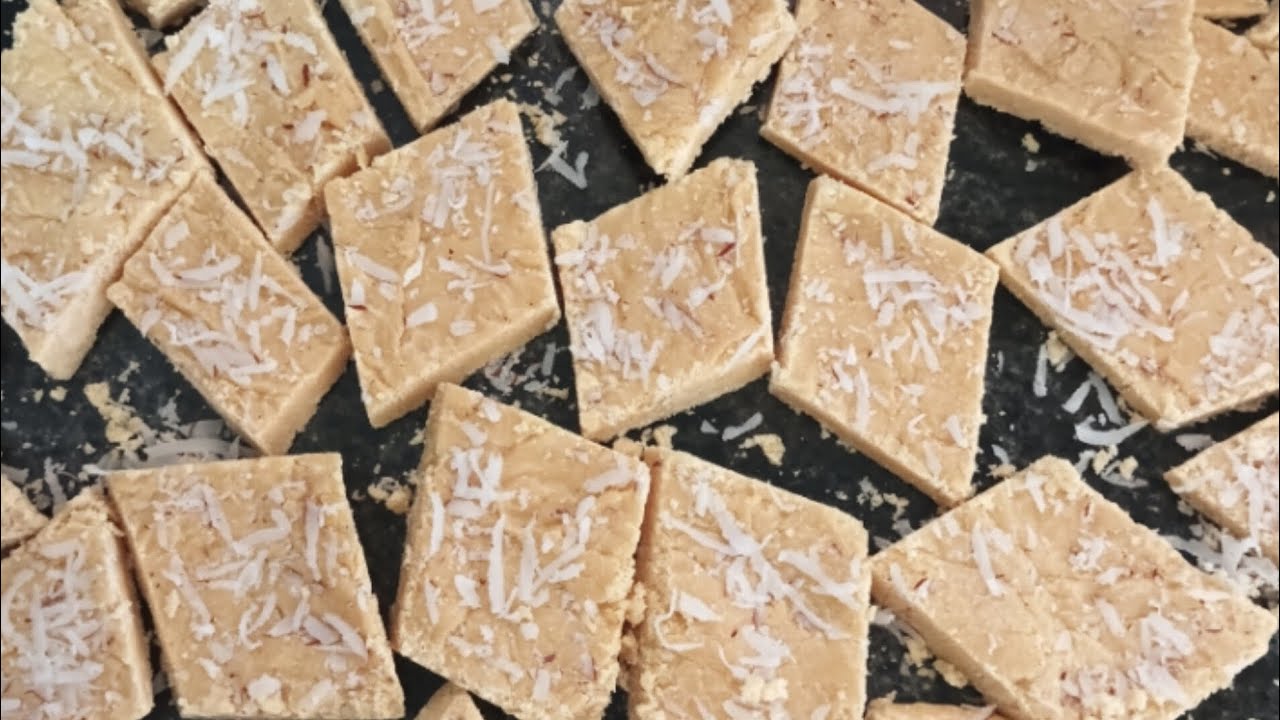 కొబ్బరి చిన్ని స్వీట్ రిసిపి 😋|| kobbari chinni sweet receipe👌👌.||just 3 ingredients sweet receipe.