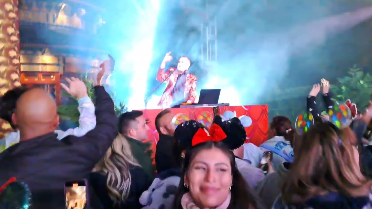 The China pavilion dance party on NYE 2025