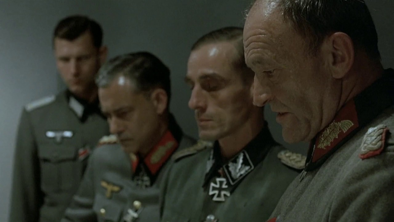 WEIDLING Y MOHNKE INFORMAN A HITLER SIN SUBT&Iacute;TULOS (1080p)