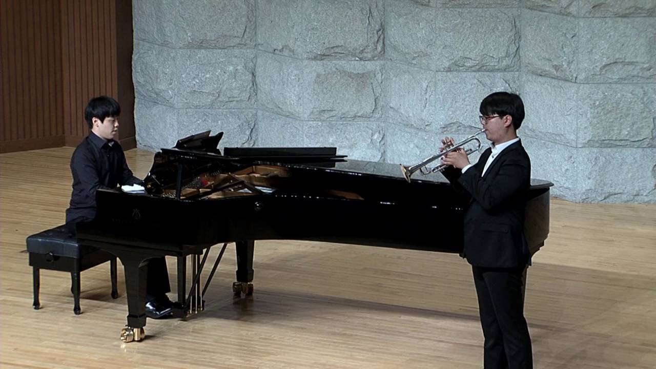 Hummel Trumpet Concerto in Eb major - Taemin Chung