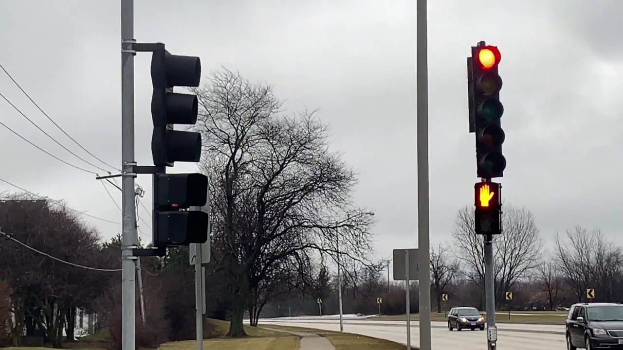 These Crosswalk Signals are Facing the Wrong Direction!!!