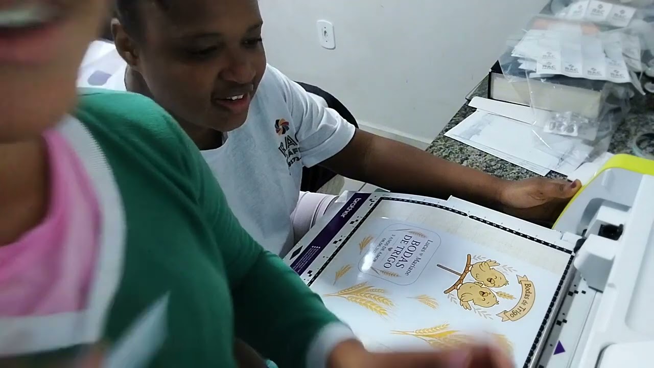 GRÁFICA RÁPIDA- TOPO DE BOLO NA SDX85