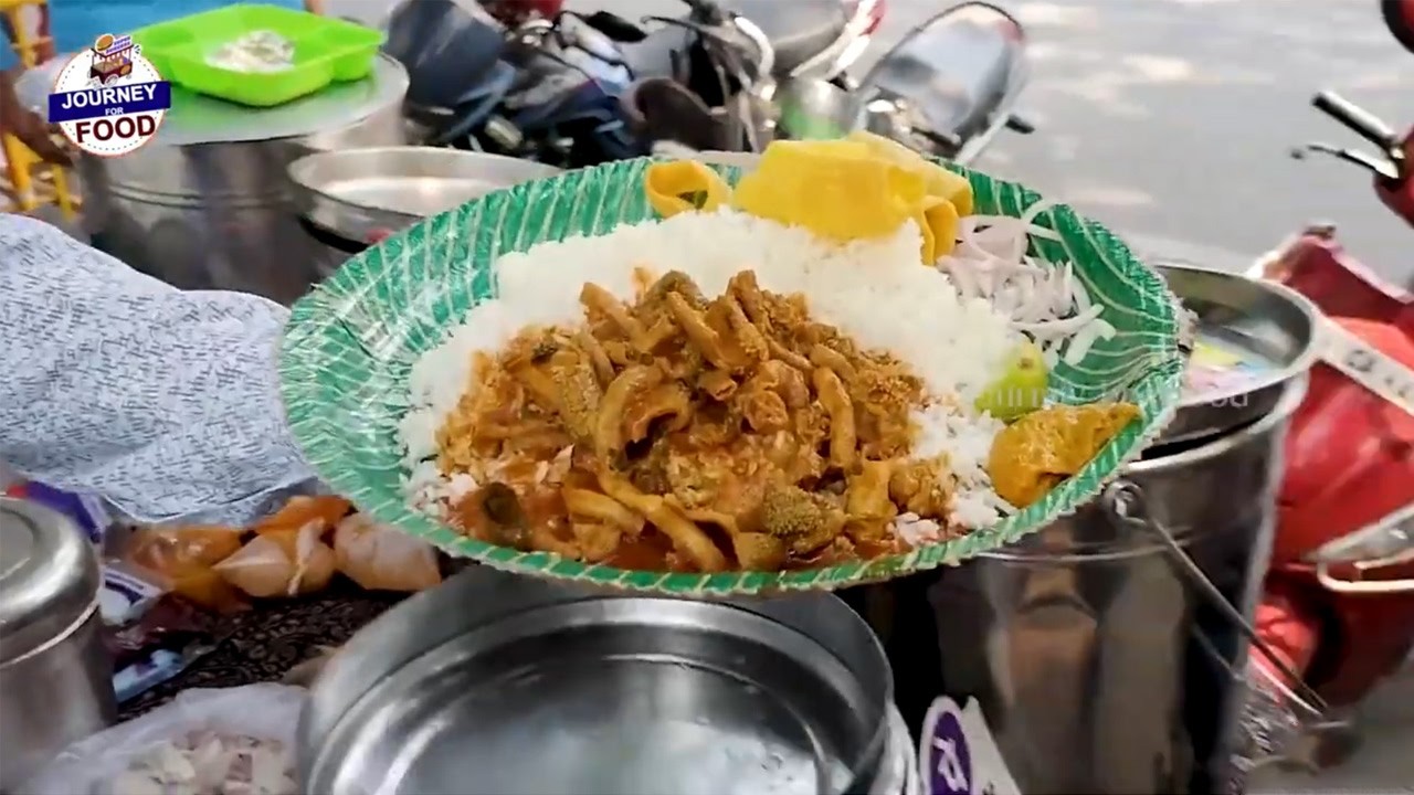 Cheapest RoadSide Unlimited Meals | Indian Street Food | #Journey for food #Vegmeals #NonVegMeals