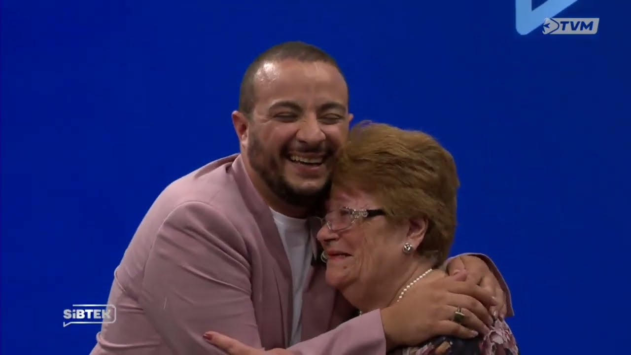 SIBTEK - Blind Date ma' Johan Mifsud