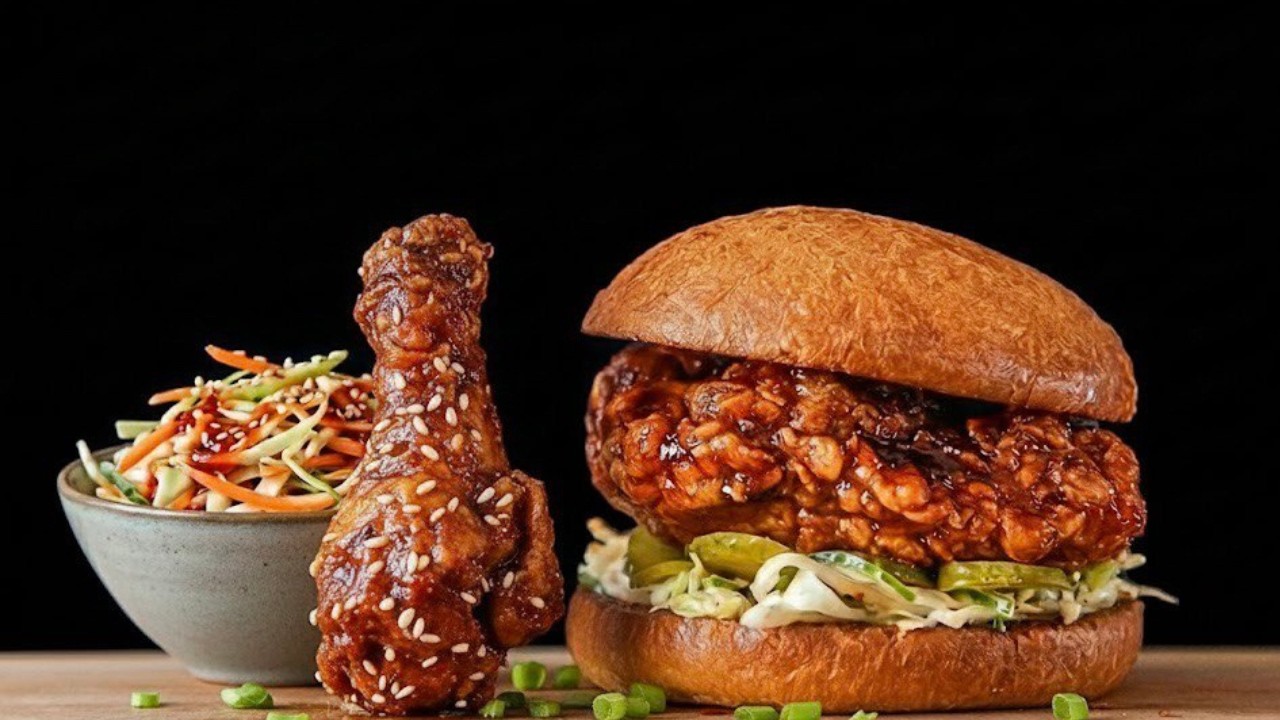 The Original 1980s Korean Fried Chicken l A Taste of Old Seoul