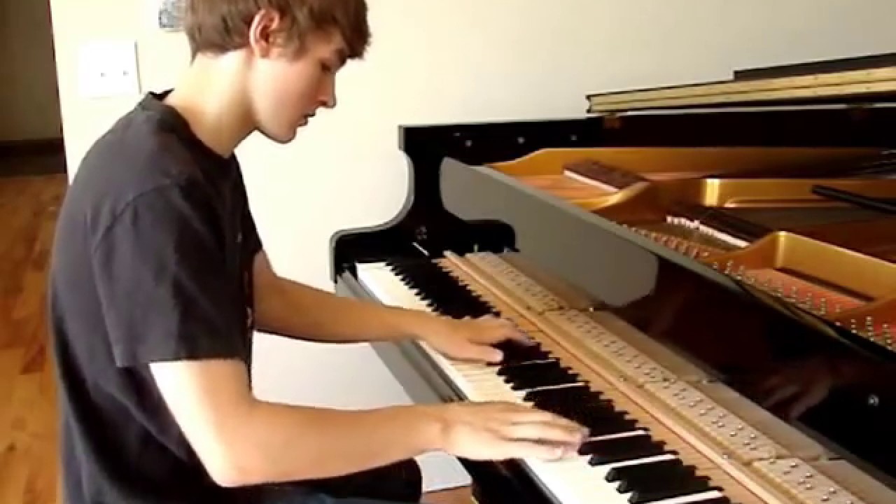 Yiruma - River Flows in You piano cover (Elliot Spenner) 88kieys-Not me, just Elliot Deleted video