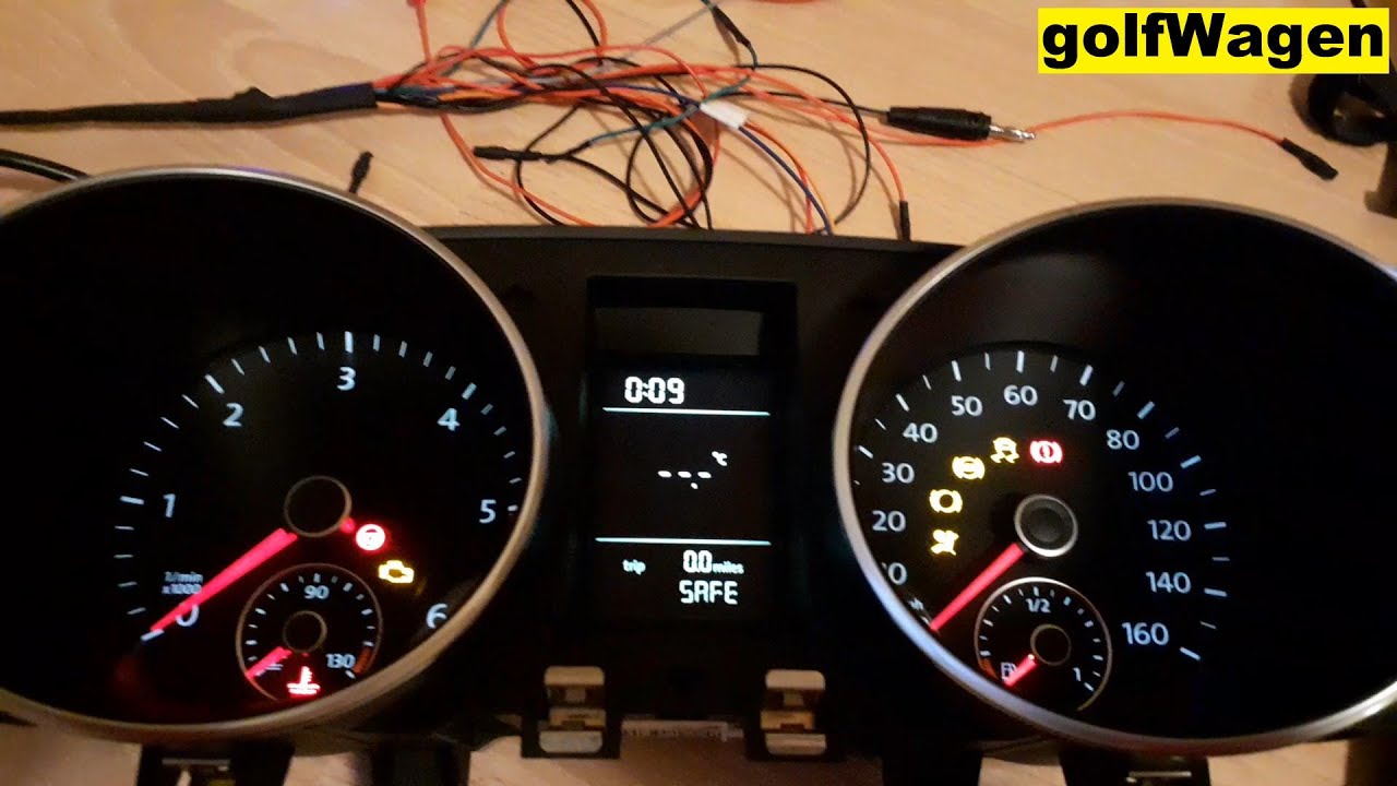 VW Golf 6 Instrument cluster pinout bench connect