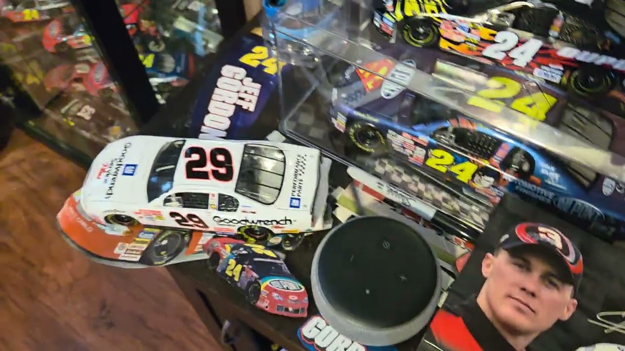 NEW NASCAR  DIECAST  PURCHASE FROM 2001 VERY COOL 😎  ENJOY THE VIDEO  !!!