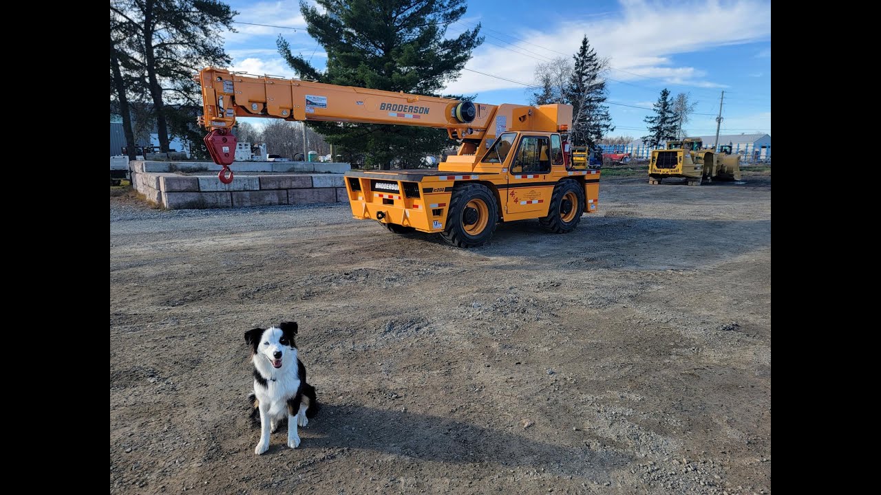Broderson IC200 Crane